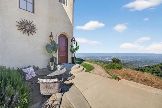 17599 Montebello Road, Cupertino, CA 95014