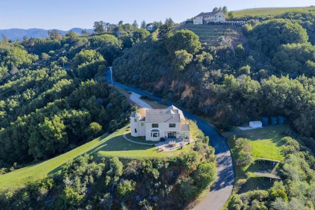 17599 Montebello Road, Cupertino, CA 95014