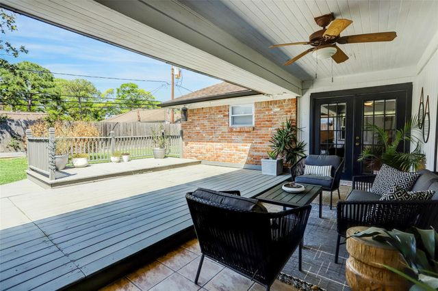 5138 Rutherglenn Drive, Houston, TX 77096