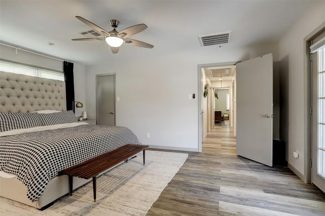 5138 Rutherglenn Drive, Houston, TX 77096
