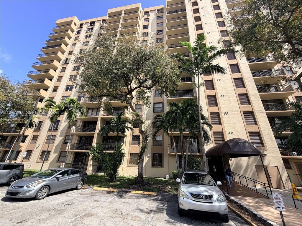 1470 NE 123rd Street A1116, North Miami, FL 33161
