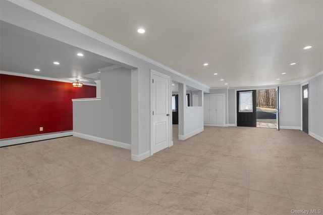 267 Shawanga Lodge Road, Bloomingburg, NY 12721