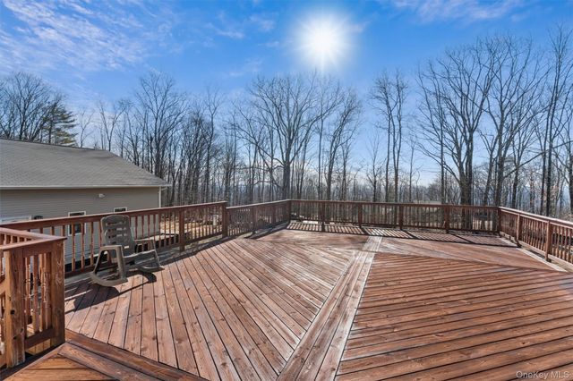 267 Shawanga Lodge Road, Bloomingburg, NY 12721