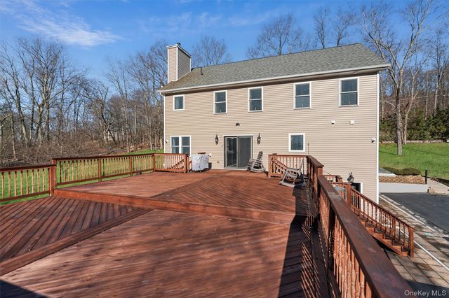 267 Shawanga Lodge Road, Bloomingburg, NY 12721