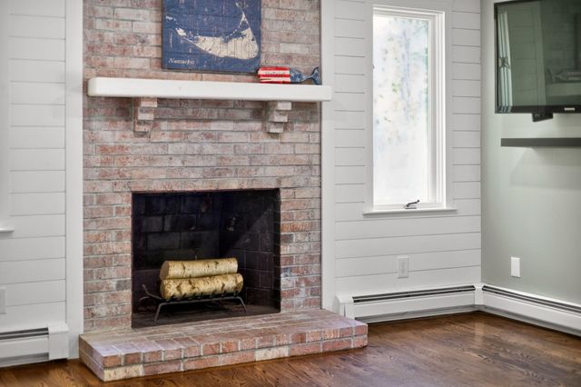 12 Sarah Lawrence Road, Sandwich, MA 02563