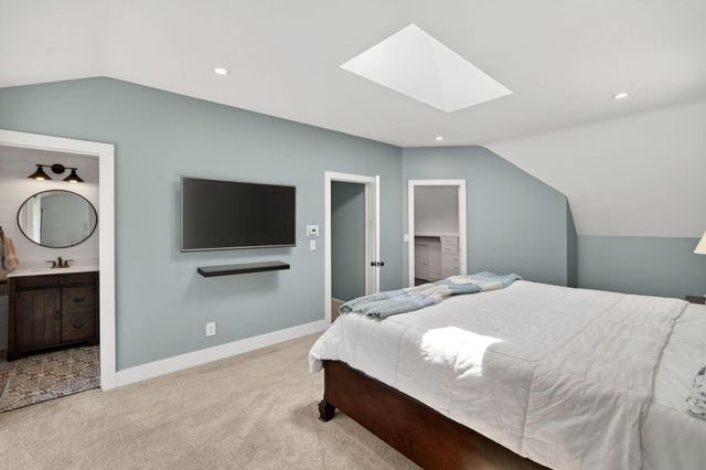 12 Sarah Lawrence Road, Sandwich, MA 02563