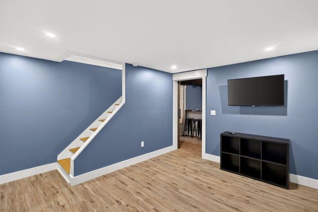 12 Sarah Lawrence Road, Sandwich, MA 02563