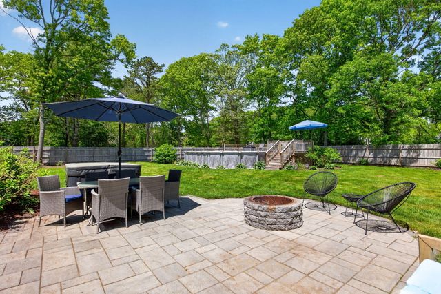 12 Sarah Lawrence Road, Sandwich, MA 02563