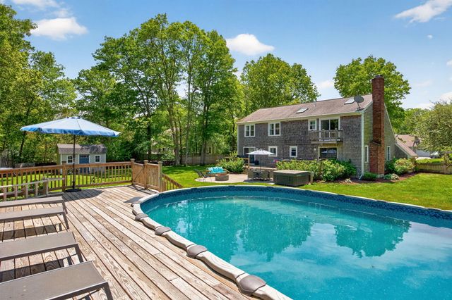 12 Sarah Lawrence Road, Sandwich, MA 02563