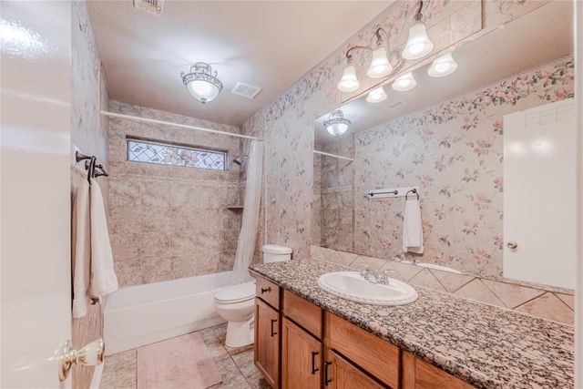 7714 Broken Arrow Street, Baytown, TX 77521