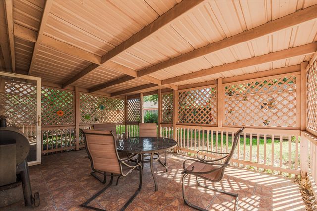 7714 Broken Arrow Street, Baytown, TX 77521