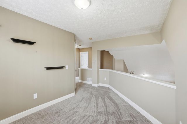 487 Greenhill Drive, Groveport, OH 43125
