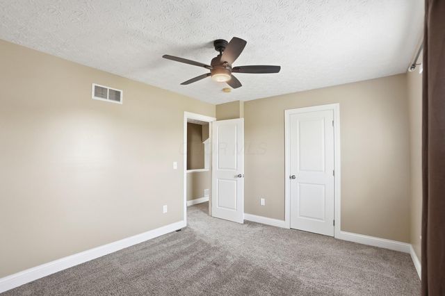 487 Greenhill Drive, Groveport, OH 43125
