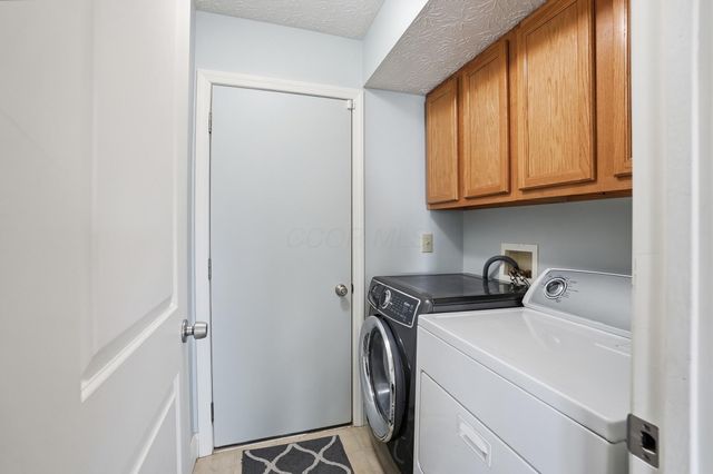 487 Greenhill Drive, Groveport, OH 43125