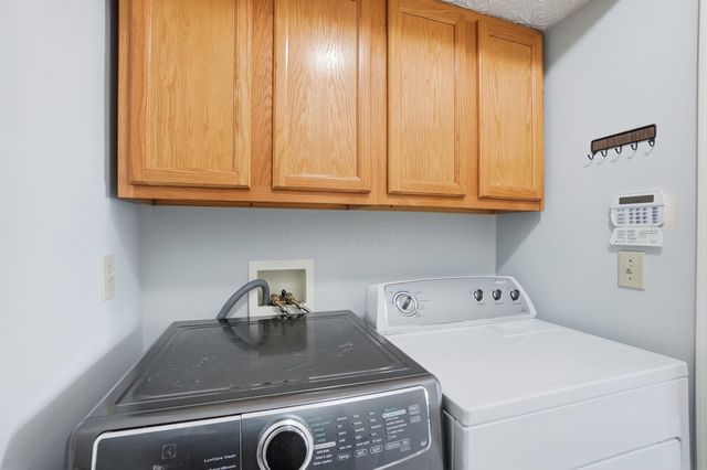487 Greenhill Drive, Groveport, OH 43125