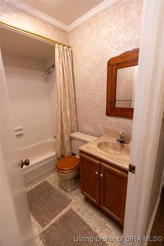 3720 Flemar Drive, Floyds Knobs, IN 47119