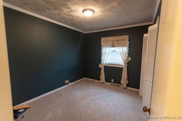 3720 Flemar Drive, Floyds Knobs, IN 47119