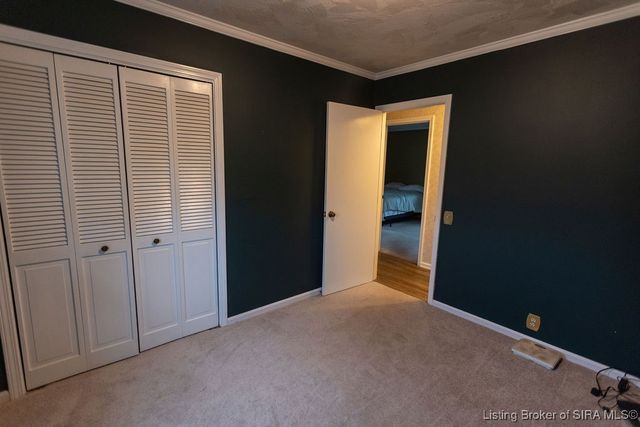 3720 Flemar Drive, Floyds Knobs, IN 47119