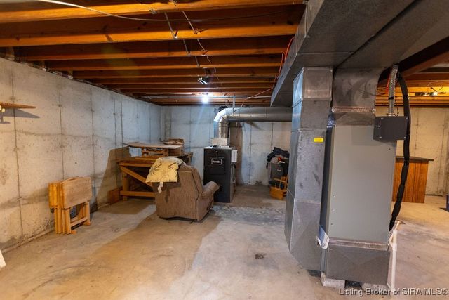 3720 Flemar Drive, Floyds Knobs, IN 47119