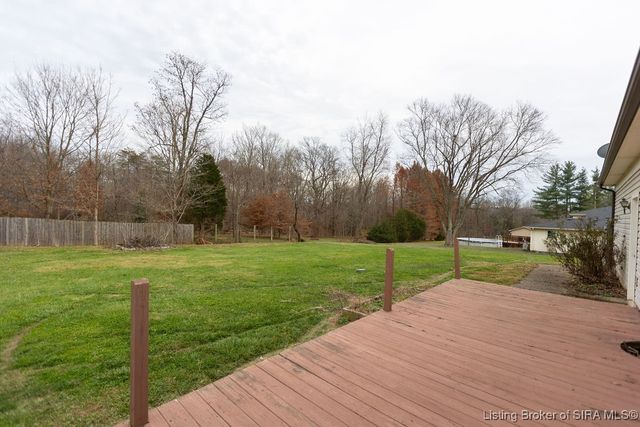 3720 Flemar Drive, Floyds Knobs, IN 47119