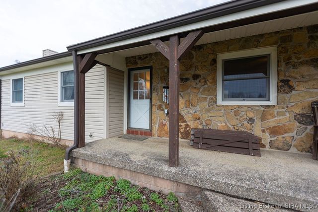 3720 Flemar Drive, Floyds Knobs, IN 47119