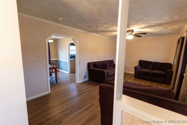 3720 Flemar Drive, Floyds Knobs, IN 47119