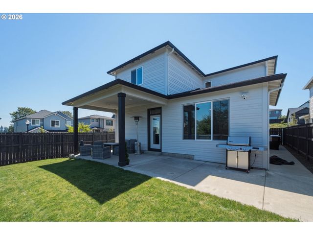 207 W LAUREL St, Washougal, WA 98671