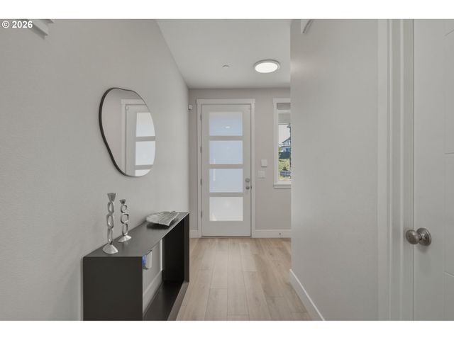 207 W LAUREL St, Washougal, WA 98671