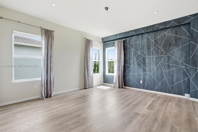 1512 Bursera Ter, Hollywood, FL 33021
