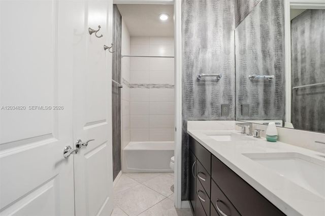 1512 Bursera Ter, Hollywood, FL 33021