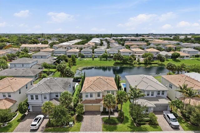 1512 Bursera Ter, Hollywood, FL 33021