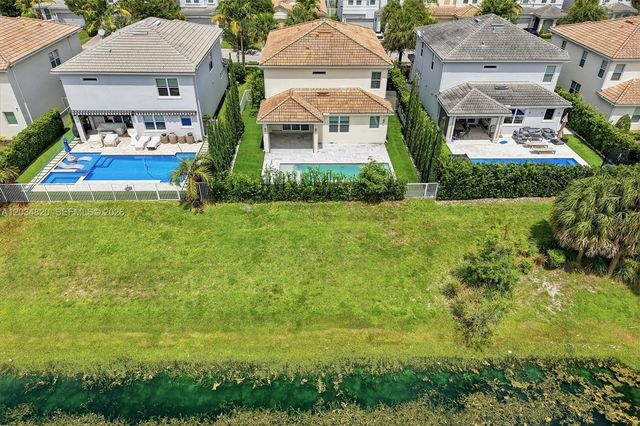1512 Bursera Ter, Hollywood, FL 33021