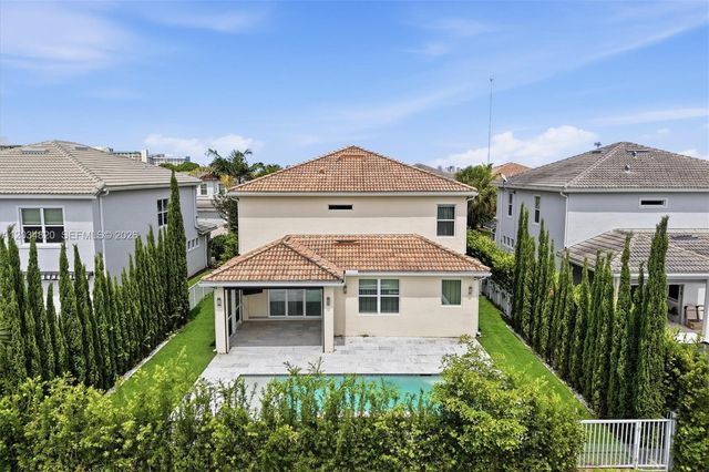 1512 Bursera Ter, Hollywood, FL 33021