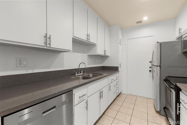 1115 S Elm Drive 207, Los Angeles, CA 90035