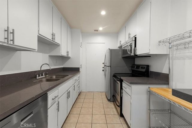 1115 S Elm Drive 207, Los Angeles, CA 90035