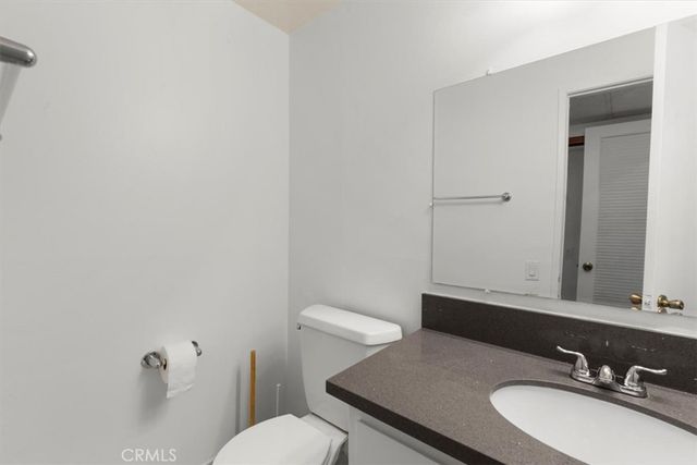 1115 S Elm Drive 207, Los Angeles, CA 90035