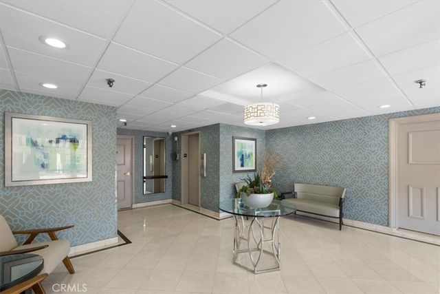 1115 S Elm Drive 207, Los Angeles, CA 90035