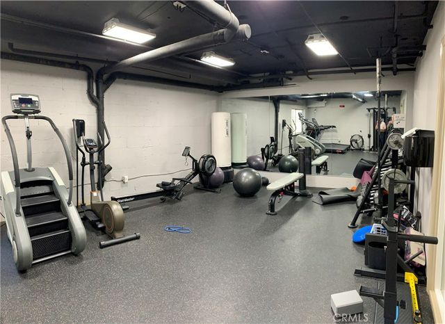 1115 S Elm Drive 207, Los Angeles, CA 90035