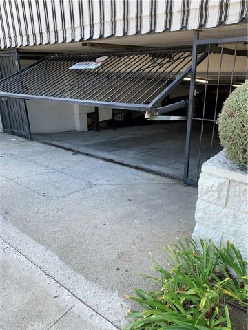 1115 S Elm Drive 207, Los Angeles, CA 90035