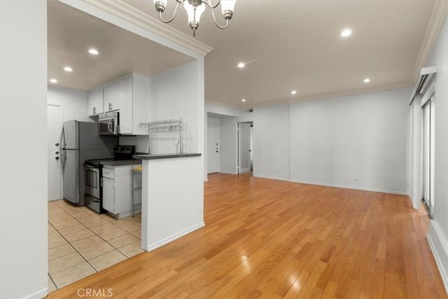 1115 S Elm Drive 207, Los Angeles, CA 90035