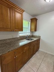 1746 N 3rd Avenue N 10, Lake Worth, FL 33460