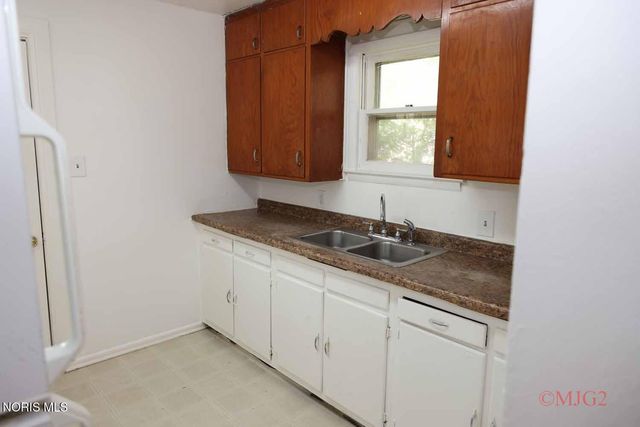 723 Ashwood Avenue, Toledo, OH 43608