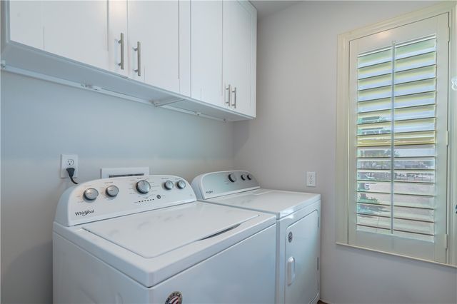 620 S Fulton Beach 708, Rockport, TX 78382