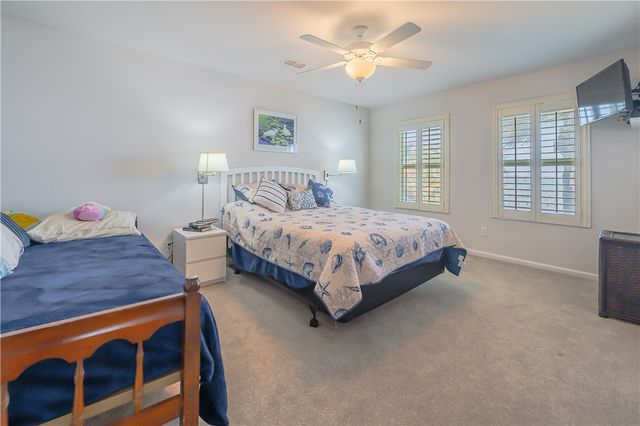 620 S Fulton Beach 708, Rockport, TX 78382