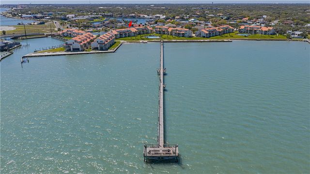 620 S Fulton Beach 708, Rockport, TX 78382