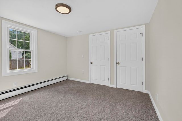 116 Exeter Road, Newmarket, NH 03857