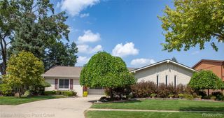 1839 Smallbrook Drive, Troy, MI 48085