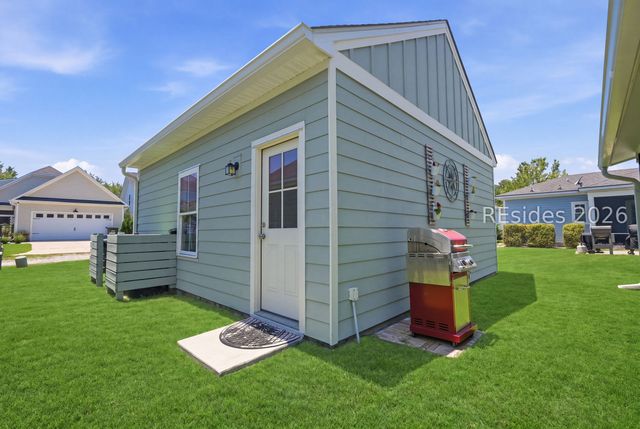 2708 Bluestem Dr, Beaufort, SC 29902