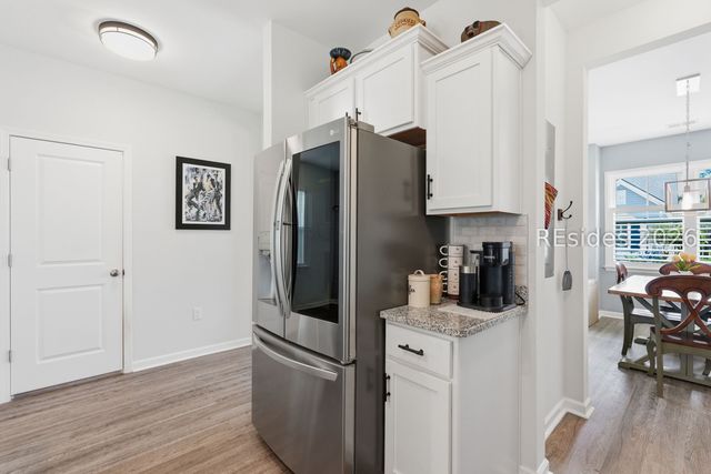 2708 Bluestem Dr, Beaufort, SC 29902