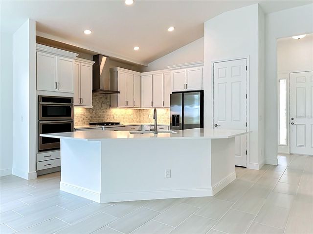 255 MONET TRAIL, Bradenton, FL 34212